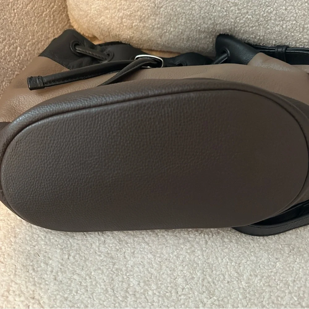 Brighton Brit leather mini bucket hobo crossbody/ shoulder bag.